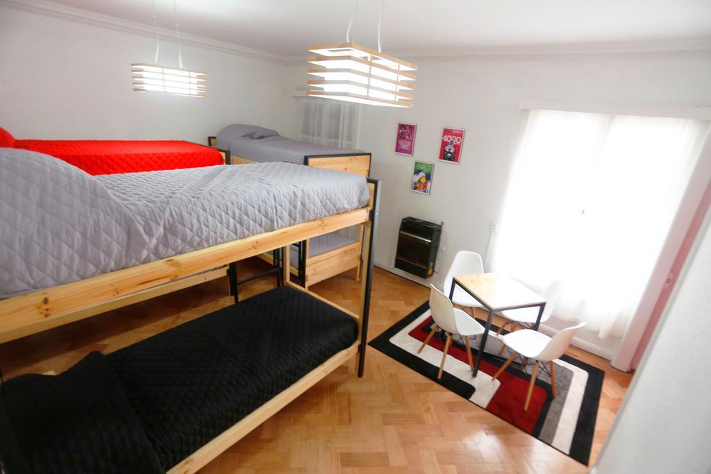 Salvador Hostal & Cafe Santiago Ngoại thất bức ảnh