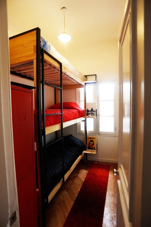 Salvador Hostal & Cafe Santiago Ngoại thất bức ảnh