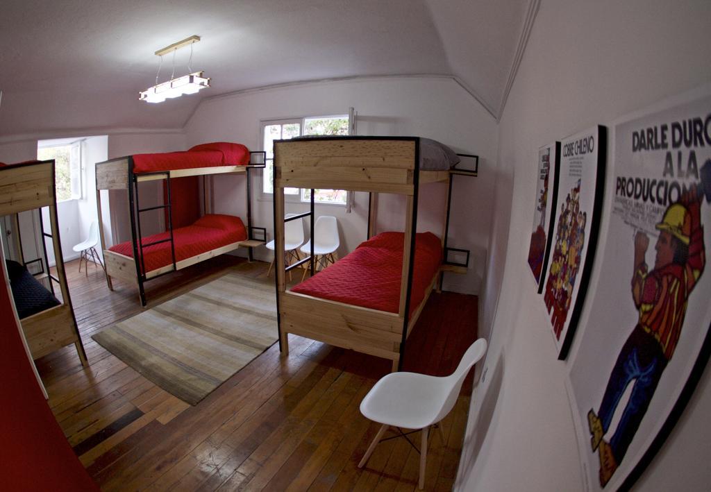 Salvador Hostal & Cafe Santiago Ngoại thất bức ảnh