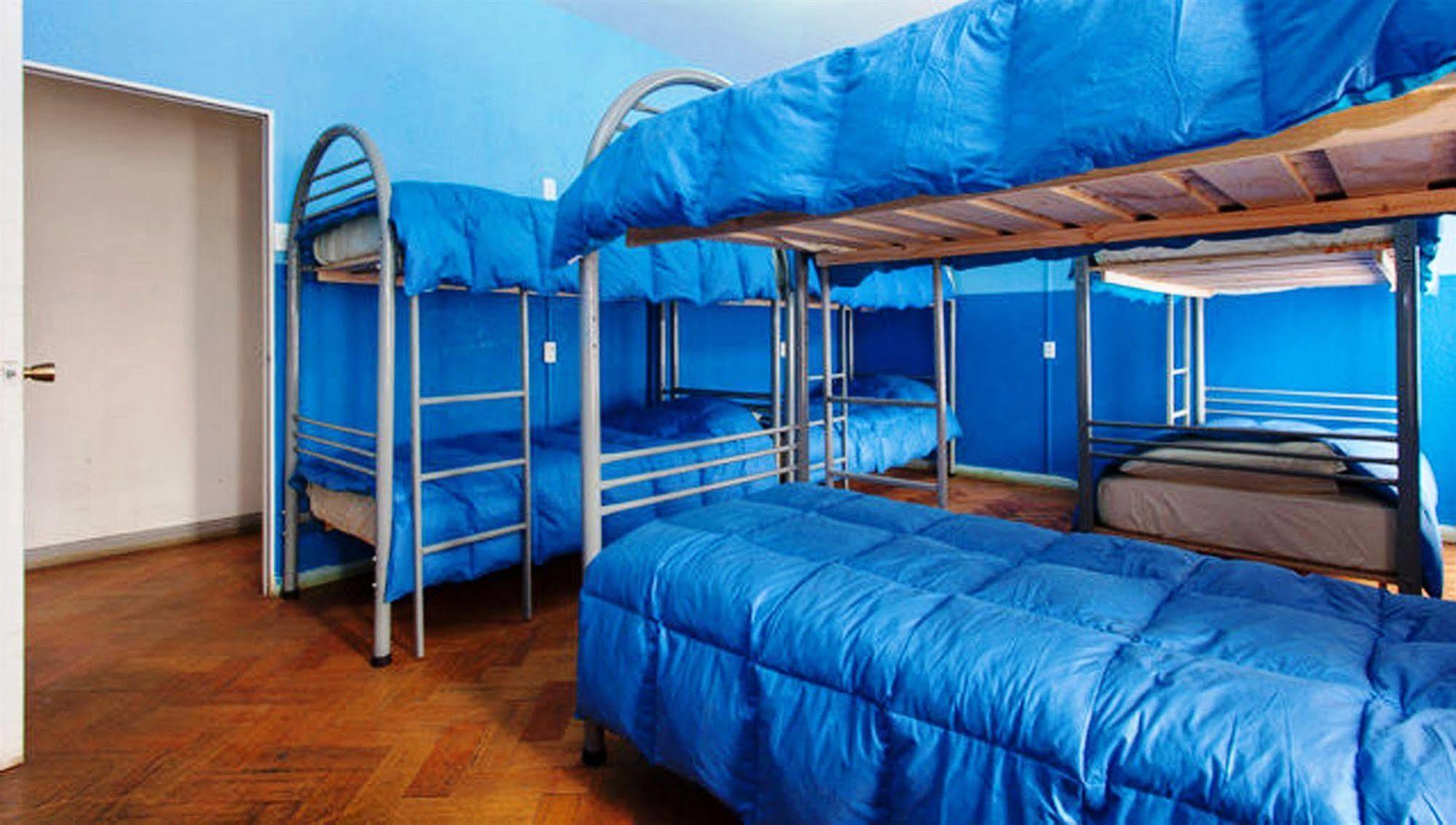 Salvador Hostal & Cafe Santiago Ngoại thất bức ảnh